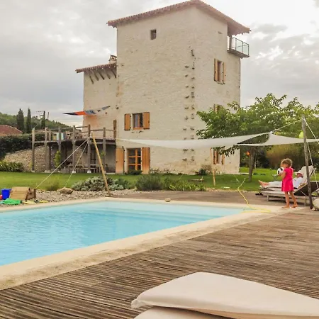 Cozy In With Private Pool Ferienhaus